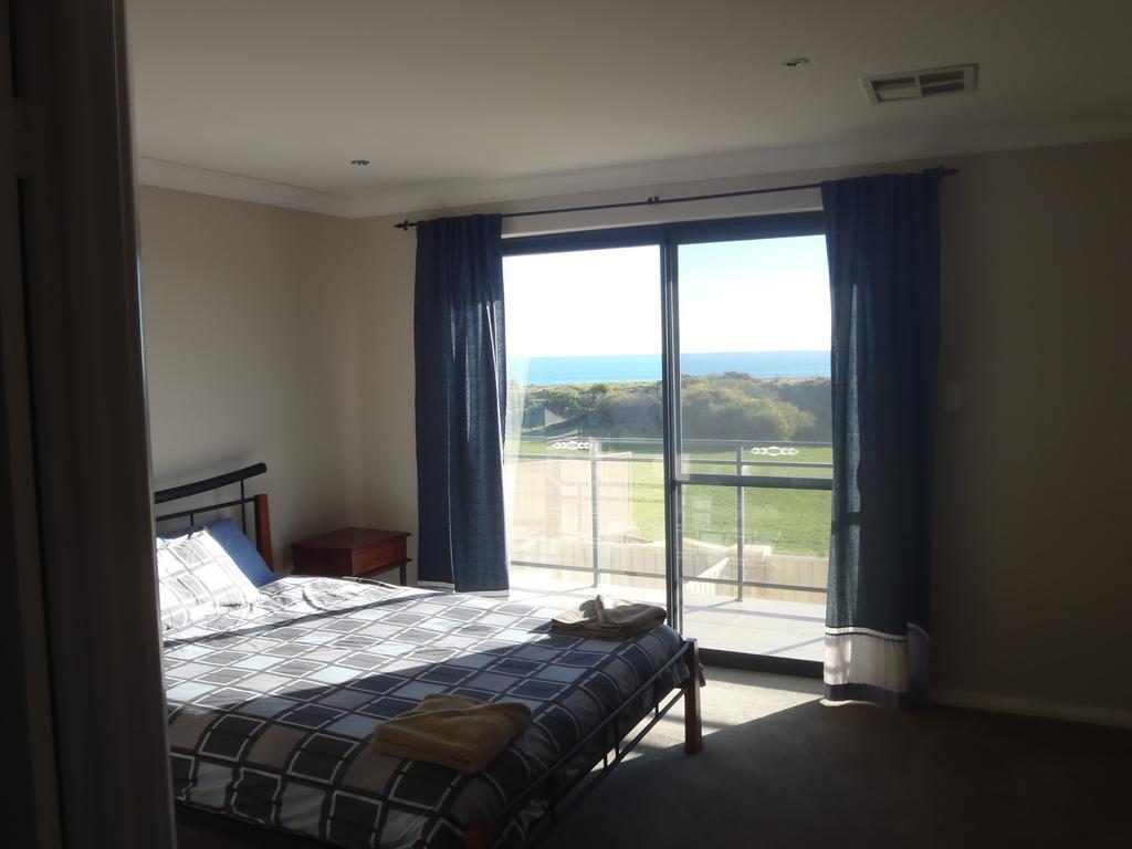 Port Denison Beach Resort Habitación foto